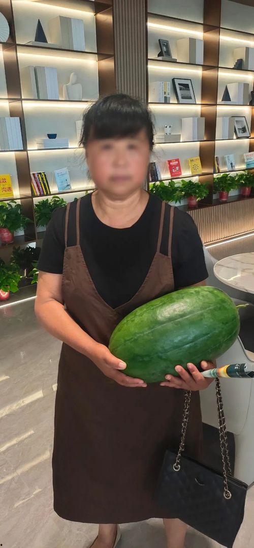 今日吃瓜热门大瓜51,揭秘51号大瓜背后的惊人真相 第3张 今日吃瓜热门大瓜51,揭秘51号大瓜背后的惊人真相 第3张